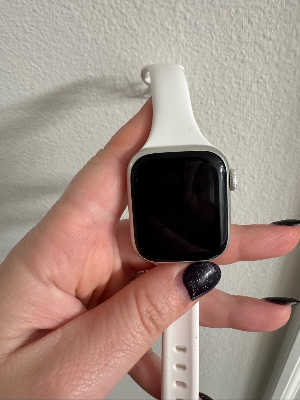 Apple Watch Series 7 41mm GPS Silver Aluminum Nude Band - Picture 3 of 6